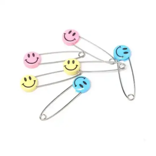 Luqu Safety Pin Smiley Face