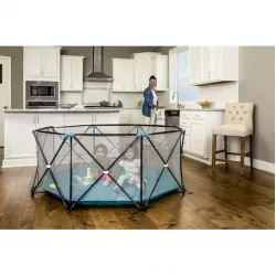 Regalo Play Yard Portable Six Panel